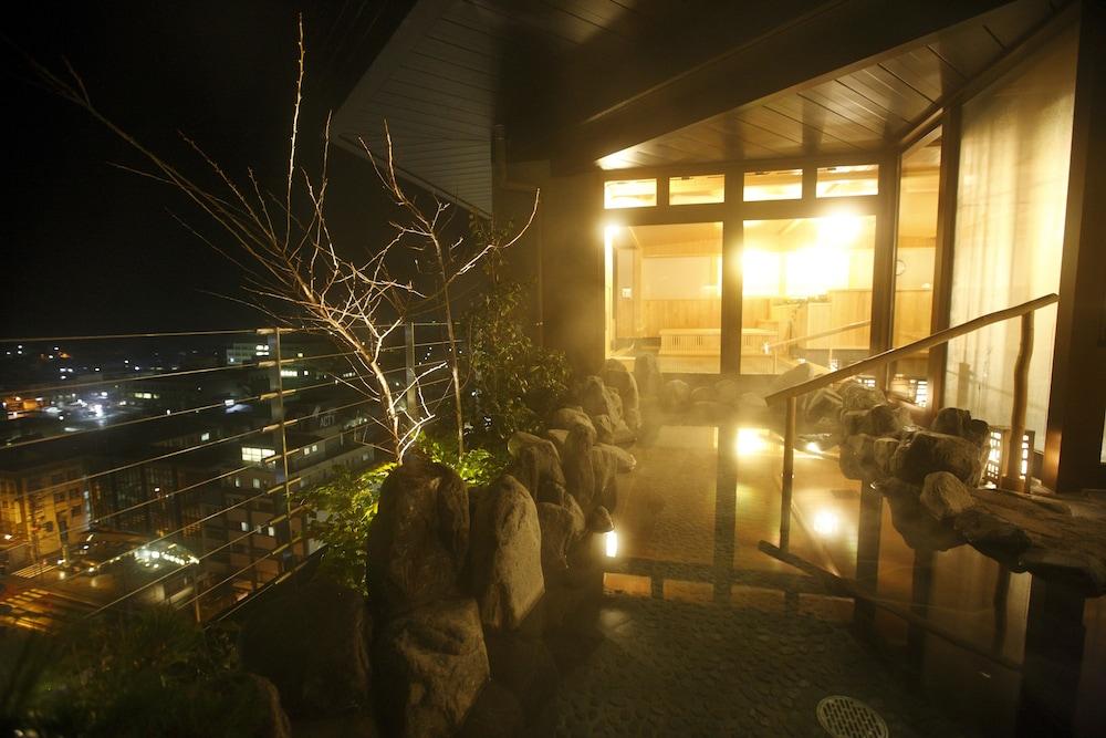 高山樱庵 4*